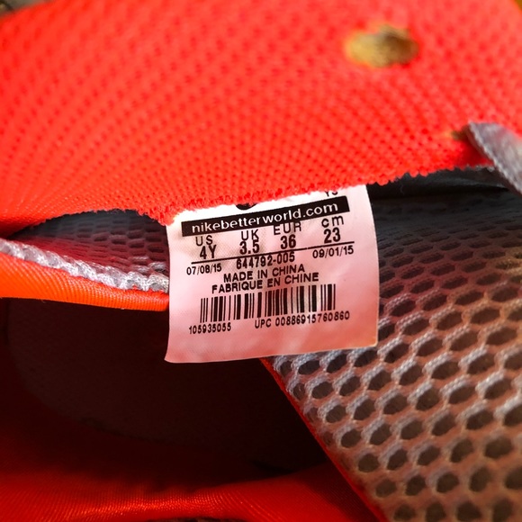 Nike Air Foamposite Pro Pure Platinum Wolf Grey - Picture 6 of 8